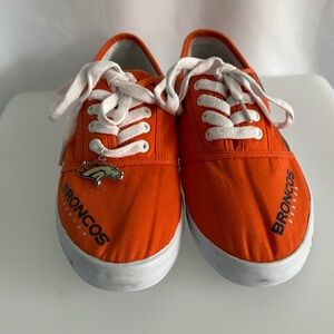 ❤️3/$30 Denver Broncos Women Shoes